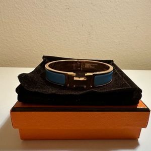 Hermès Blue Cielo and Rose Gold Metal and Enamel Wide Clic H Bracelet PM